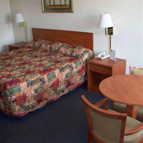 Regency Travel Inn Hayti Rom bilde